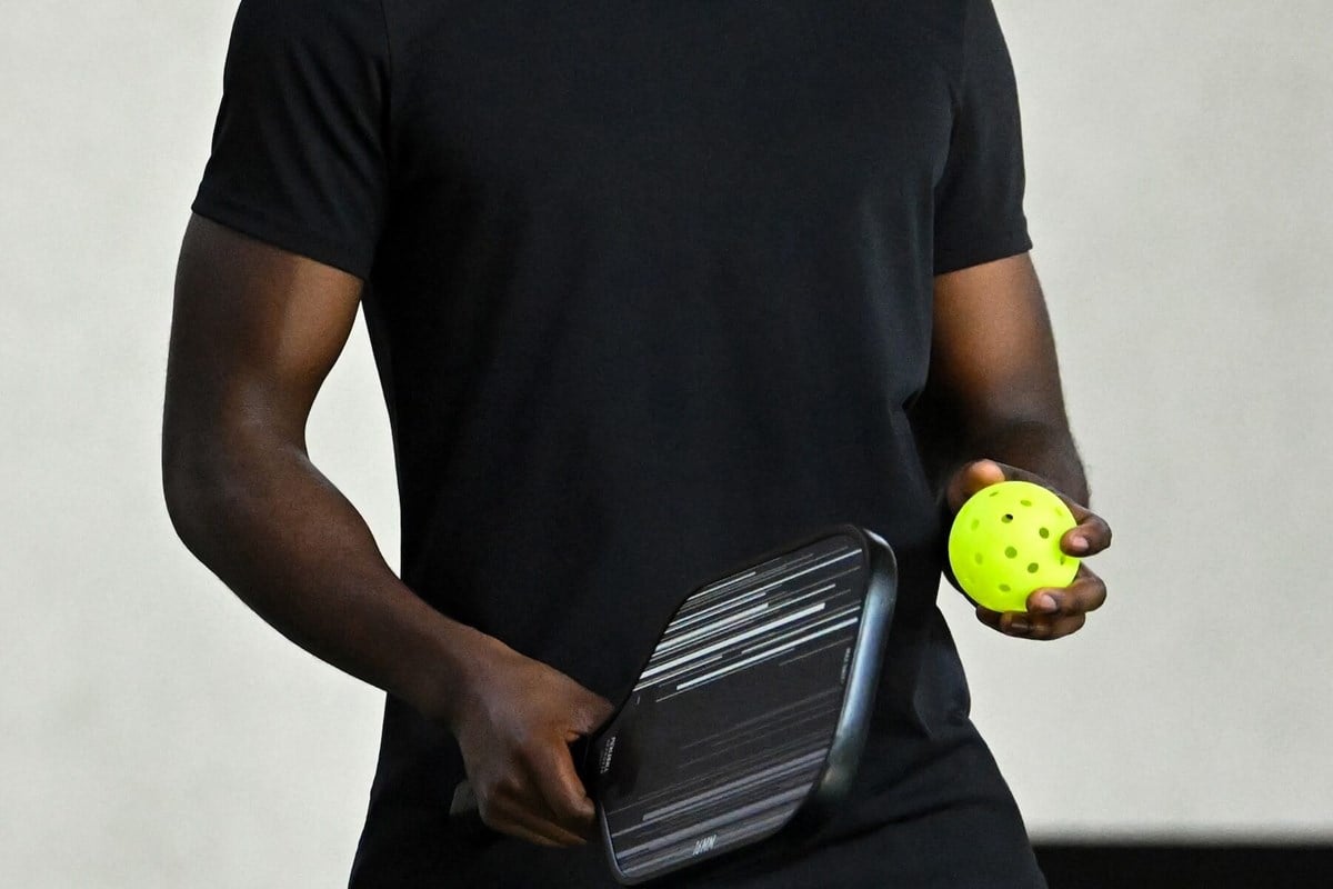 pickleball-paddle.jpg