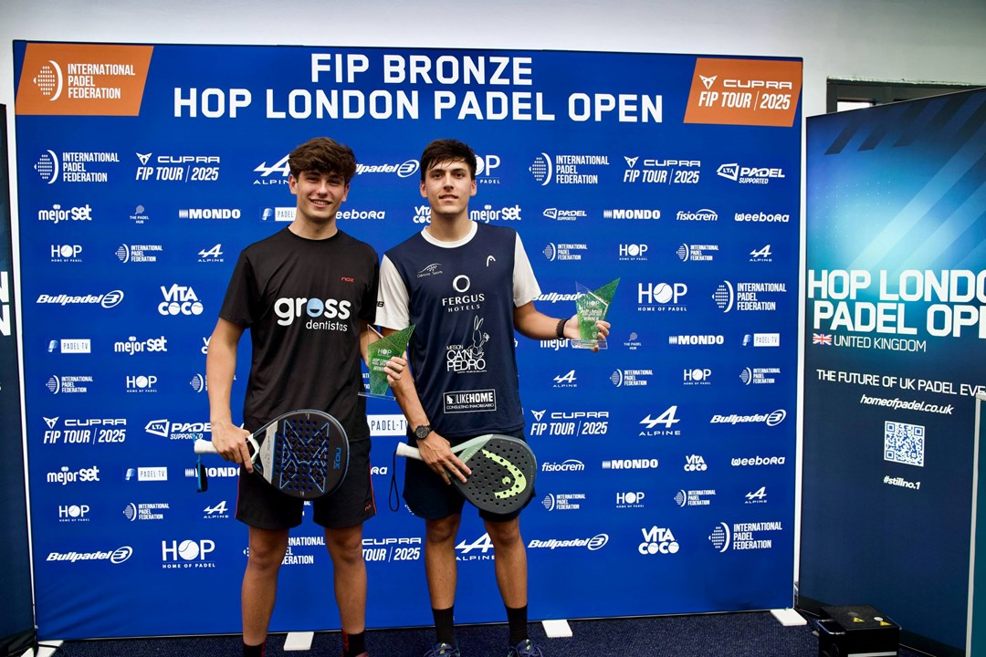 Men's champions Jaume Romera Barcelo and Marcos Gonzalez Blanco at the FIP Bronze HOP Padel Open