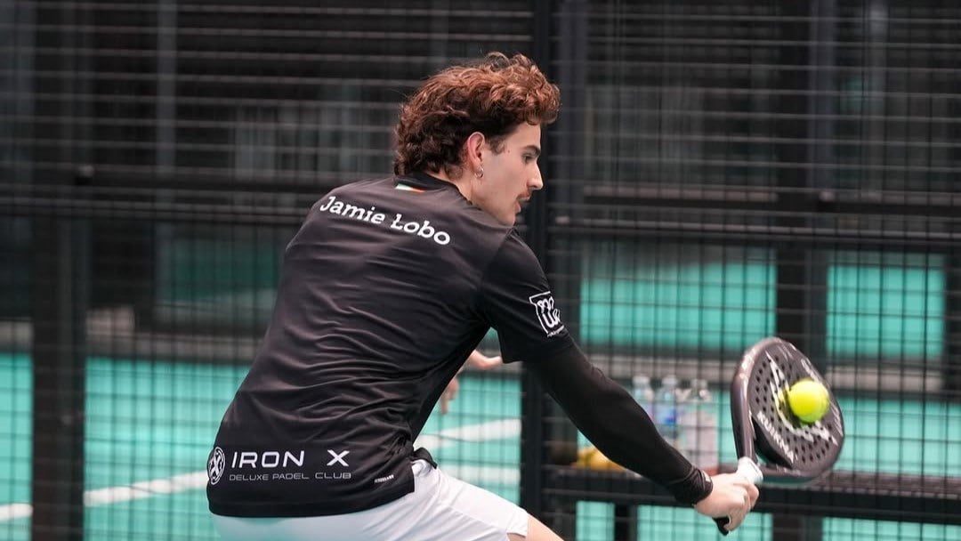 GB padel star Jamie Lobo hitting a backhand