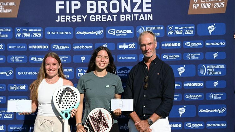 International stars clinch titles at the FIP Bronze Island Padel Jersey