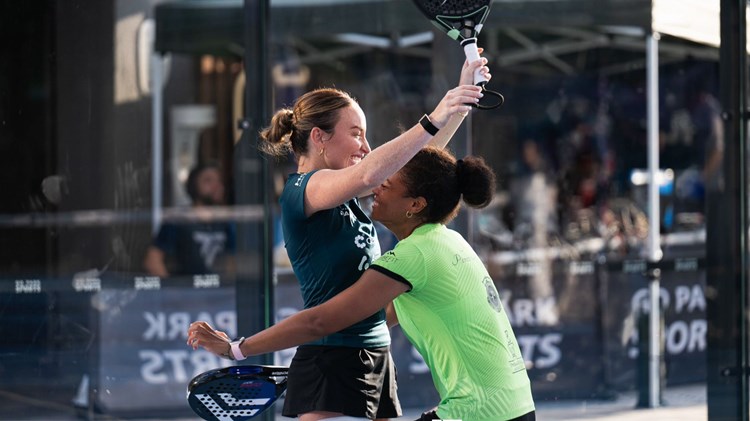 Aimee Gibson wins the FIP Silver Reap Hong Kong title