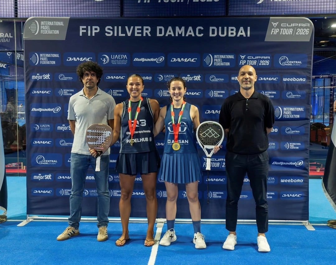 British padel player Catherine Rose poses with  Lucia Perez Parra after their FIP Silver title win in Dubai
